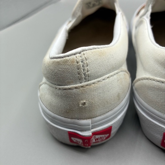 Vans Classic Slip On Sneakers Women’s 6 Big Reveal White Paisley VN000XG8AZQ - Picture 8 of 11